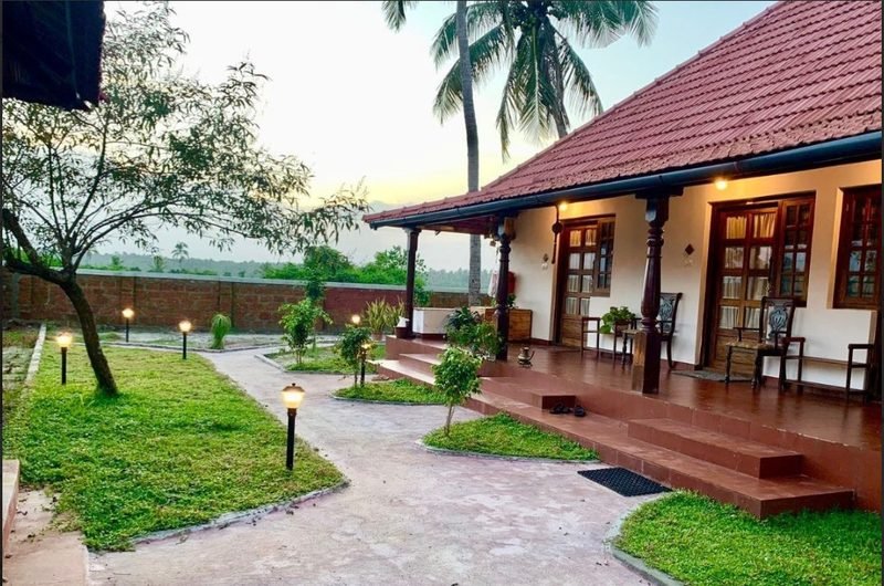 Nandanam Event Home - Traditional Kerala House near Guruvayur